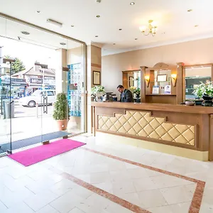 St Georgio Hostal